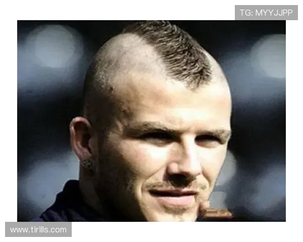 足球明星发型演变全景展示从经典到潮流的头型变迁之路