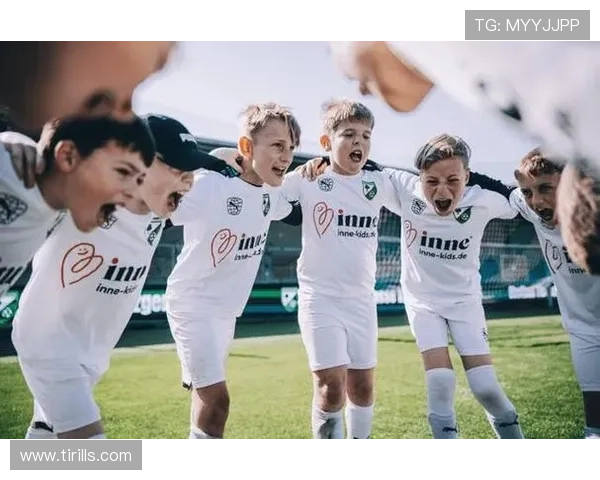 足球明星喜迎新生儿家庭幸福升级成就人生新篇章 足球明星喜迎新生儿家庭幸福升级成就人生新篇章