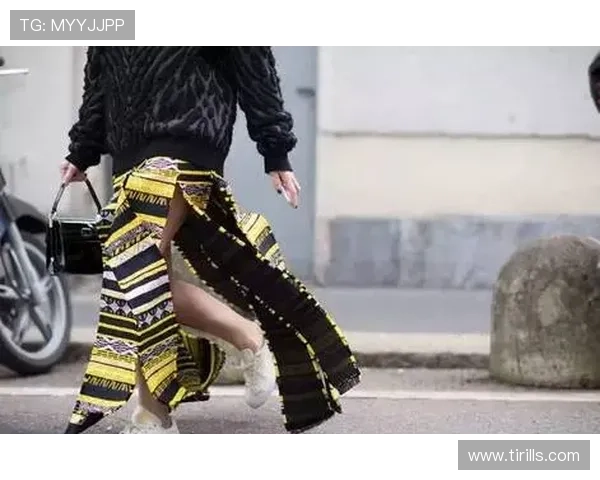 足球明星图案背包全解析时尚潮流与个性选择的完美结合