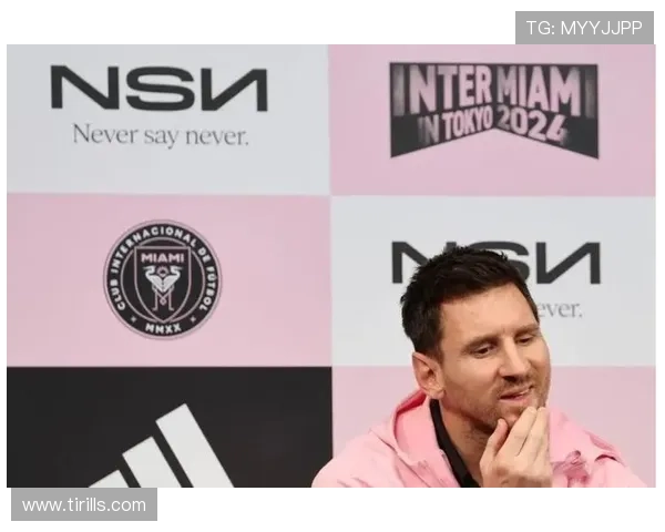 足球明星因不当行为被开除的背后故事与影响分析