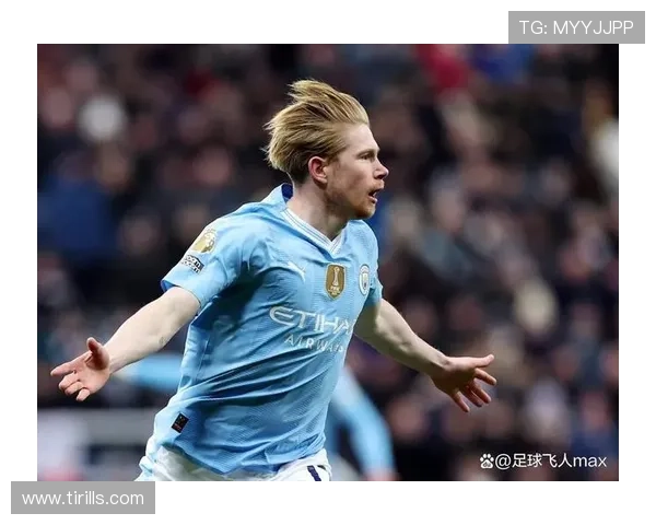 足球明星曼城背影展现荣耀与奋斗的旅程与梦想