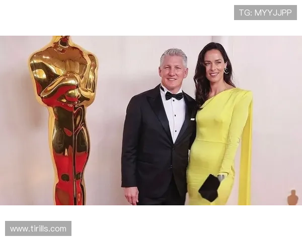 足球明星的妻子在派对上翩翩起舞展现优雅魅力引发热议