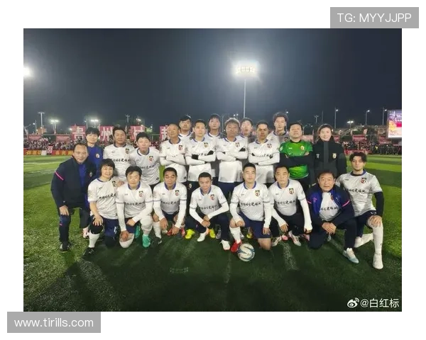 帅气足球明星齐聚一堂展现风采的精彩群照分享 帅气足球明星齐聚一堂展现风采的精彩群照分享