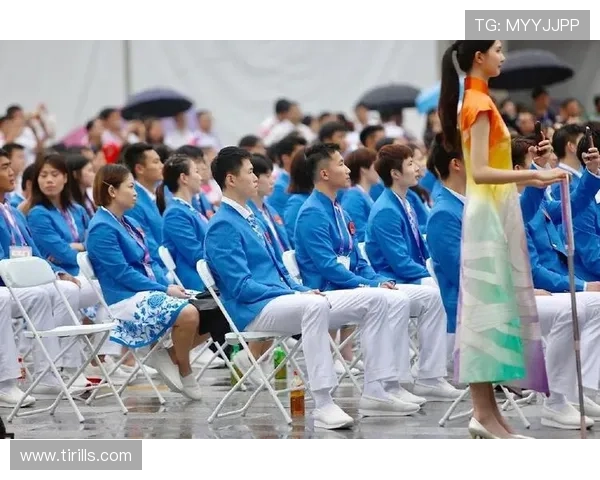 武汉羽毛球队灵活应变的训练策略与比赛表现分析 武汉羽毛球队灵活应变的训练策略与比赛表现分析
