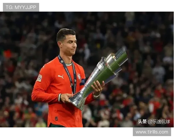 全球足球界哀悼之声回顾已故明星球员名单及其传奇生涯